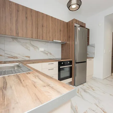 Rebuild Comfort - Metro 3min Walk Appartement