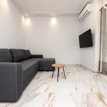 Rebuild Comfort - Metro 3min Walk Thessaloniki